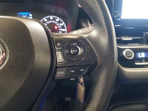 Used 2024 Toyota Corolla LE image 23
