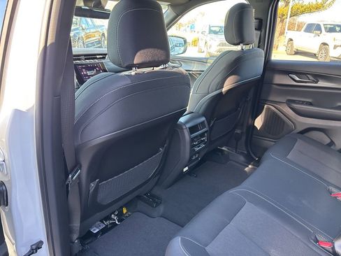New 2026 Jeep Grand Cherokee Laredo X AWD/4WD image 44