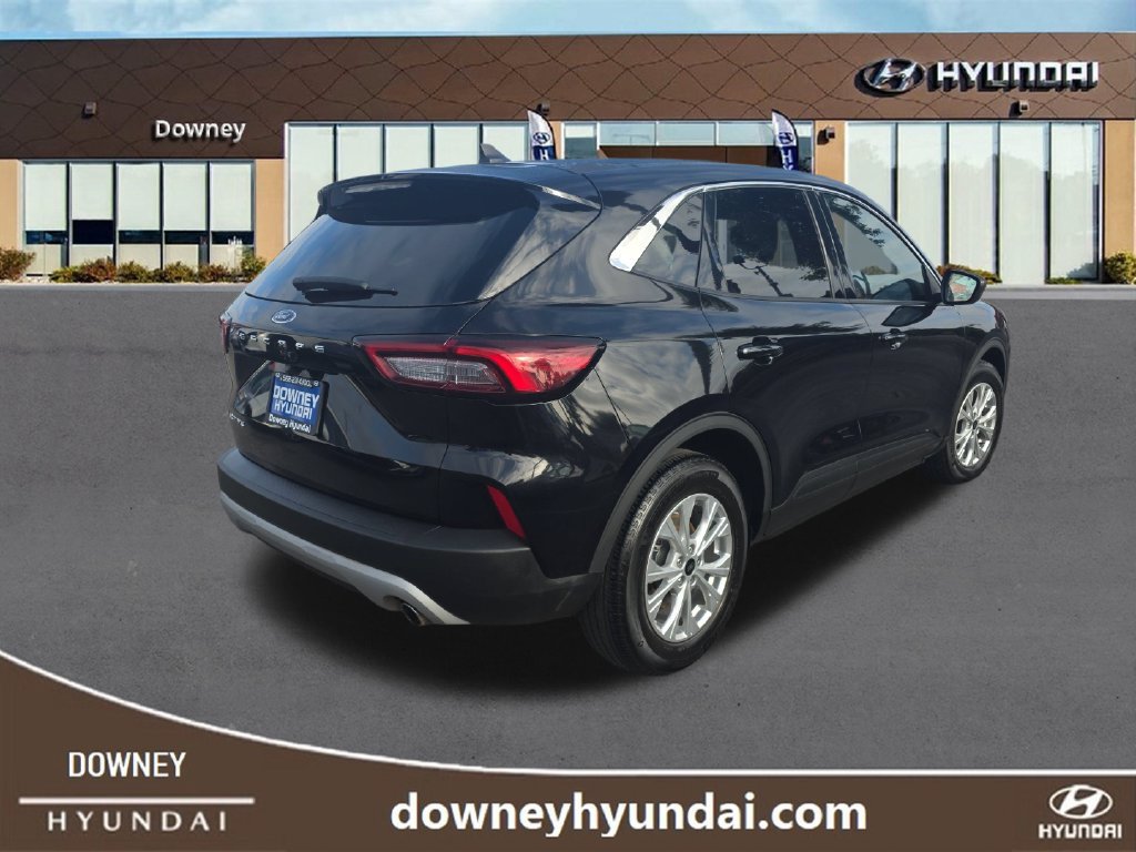 Used 2024 Ford Escape Active FWD image 5