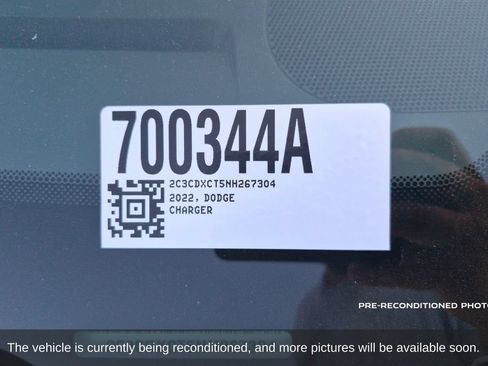 Used 2022 Dodge Charger R/T w/ Plus Group RWD image 19