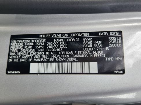 Used 2019 Volvo V90 T6 Cross Country image 23