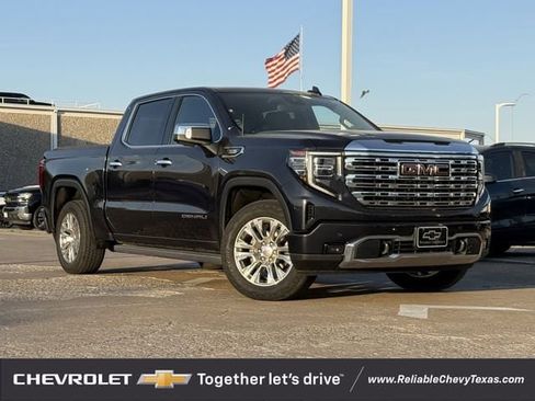 Used 2022 GMC Sierra 1500 Denali AWD/4WD image 2