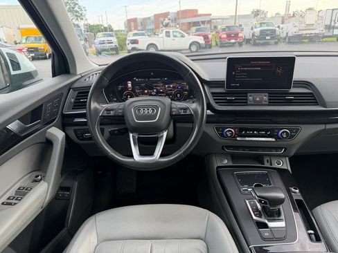 Used 2020 Audi Q5 e Premium Plus AWD/4WD image 14
