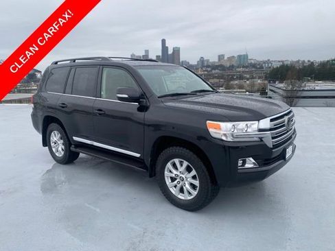 Used 2017 Toyota Land Cruiser Base image 1