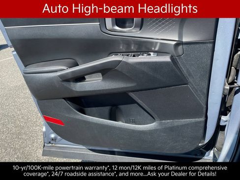 Certified 2025 Kia Sorento EX w/ Panoramic Sunroof Package AWD/4WD image 24
