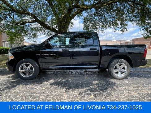 Used 2012 RAM 1500 Express w/ ST Popular Equipment Group AWD/4WD image 2