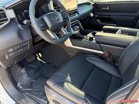 New 2026 Toyota Tundra Limited AWD/4WD image 18