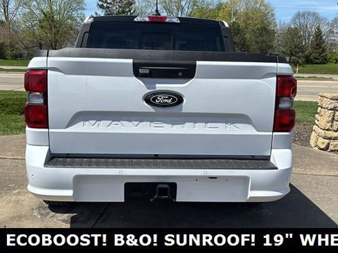 New 2025 Ford Maverick Lobo image 12