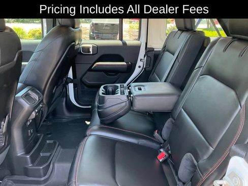Used 2024 Jeep Wrangler Unlimited Rubicon w/ Dual Top Group AWD/4WD image 16