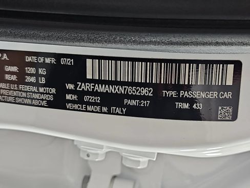 Used 2022 Alfa Romeo Giulia Sprint RWD image 31