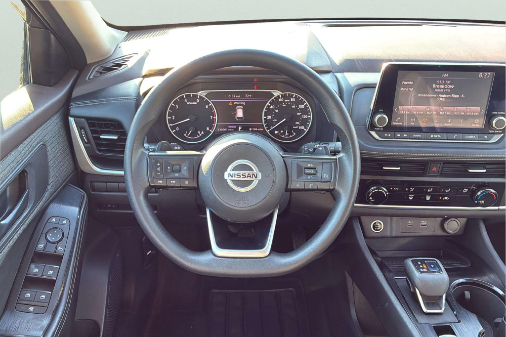 Used 2021 Nissan Rogue S FWD image 12