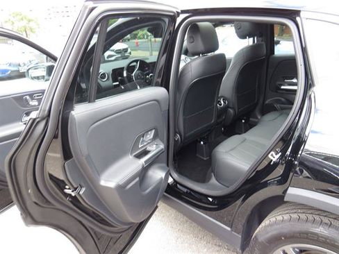 Used 2026 Mercedes-Benz GLA 250 4MATIC image 23
