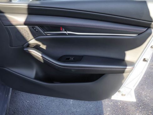 New 2026 MAZDA MAZDA3 Carbon image 44