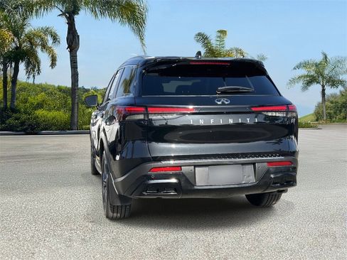 Certified 2023 INFINITI QX60 Luxe w/ Vision Package image 3