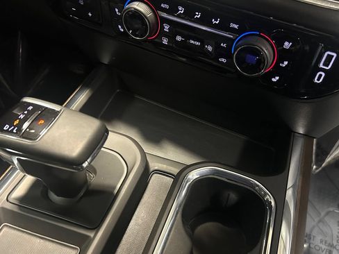 Used 2024 Chevrolet Silverado 1500 High Country w/ Technology Package AWD/4WD image 23