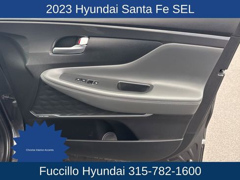 Used 2023 Hyundai Santa Fe SEL w/ Premium Package image 15