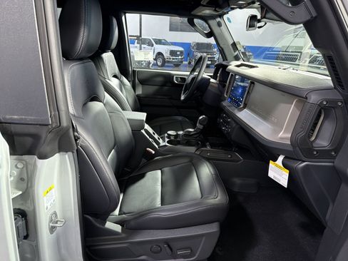 New 2026 Ford Bronco Outer Banks AWD/4WD image 27