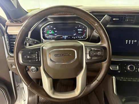 Used 2024 GMC Sierra 3500 Denali w/ Denali Reserve Package AWD/4WD image 31