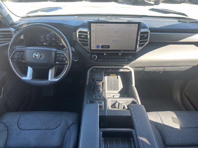 Used 2024 Toyota Tundra Limited AWD/4WD image 18