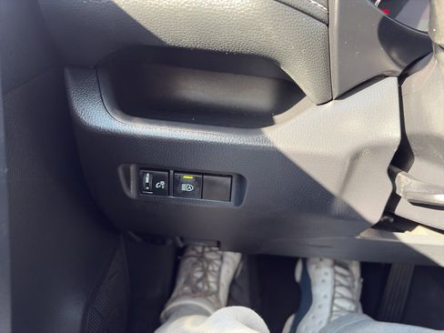 Certified 2024 Toyota RAV4 XLE image 22