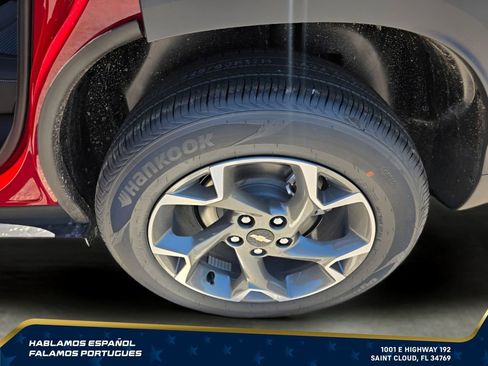 New 2026 Chevrolet Trax LT w/ Driver Confidence Package FWD image 25