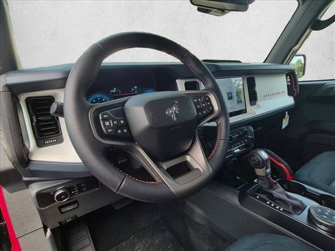 New 2026 Ford Bronco Heritage Edition AWD/4WD image 3