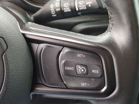 Used 2019 Jeep Wrangler Unlimited Sport S image 17