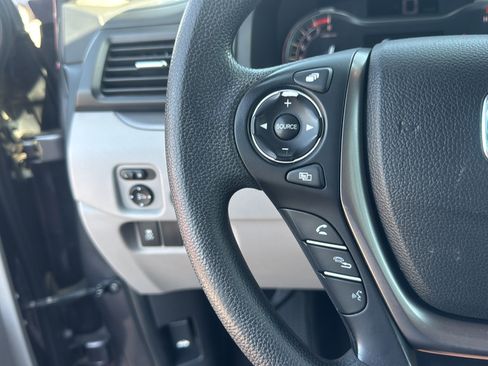Used 2018 Honda Pilot EX image 27