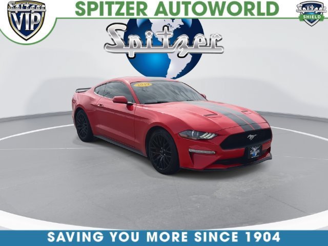 Used 2019 Ford Mustang Coupe RWD image 4