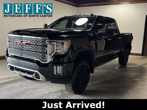 Used 2022 GMC Sierra 2500 Denali w/ Denali Black Diamond Edition image 1
