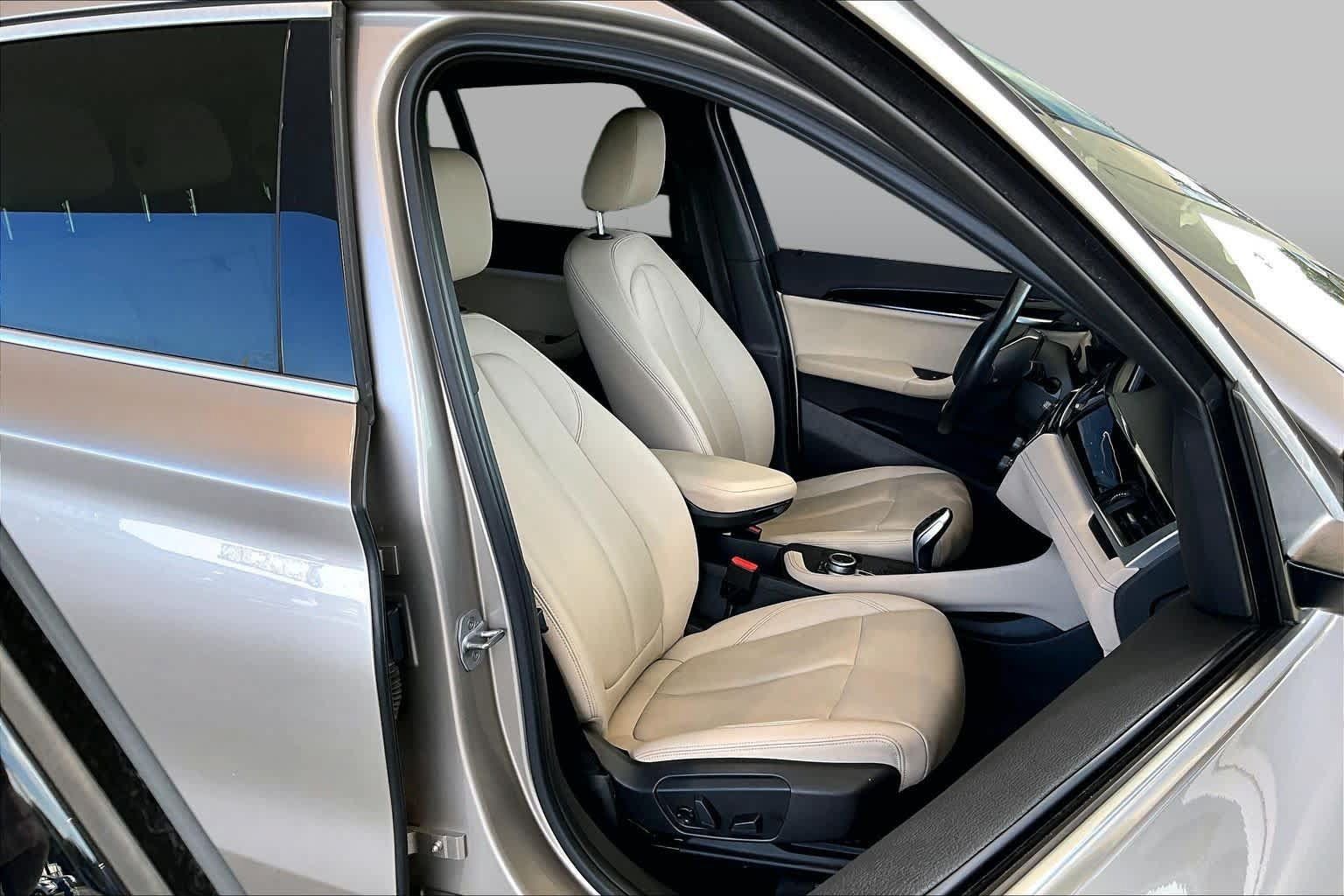 Used 2021 BMW X1 sDrive28i w/ Convenience Package FWD image 8