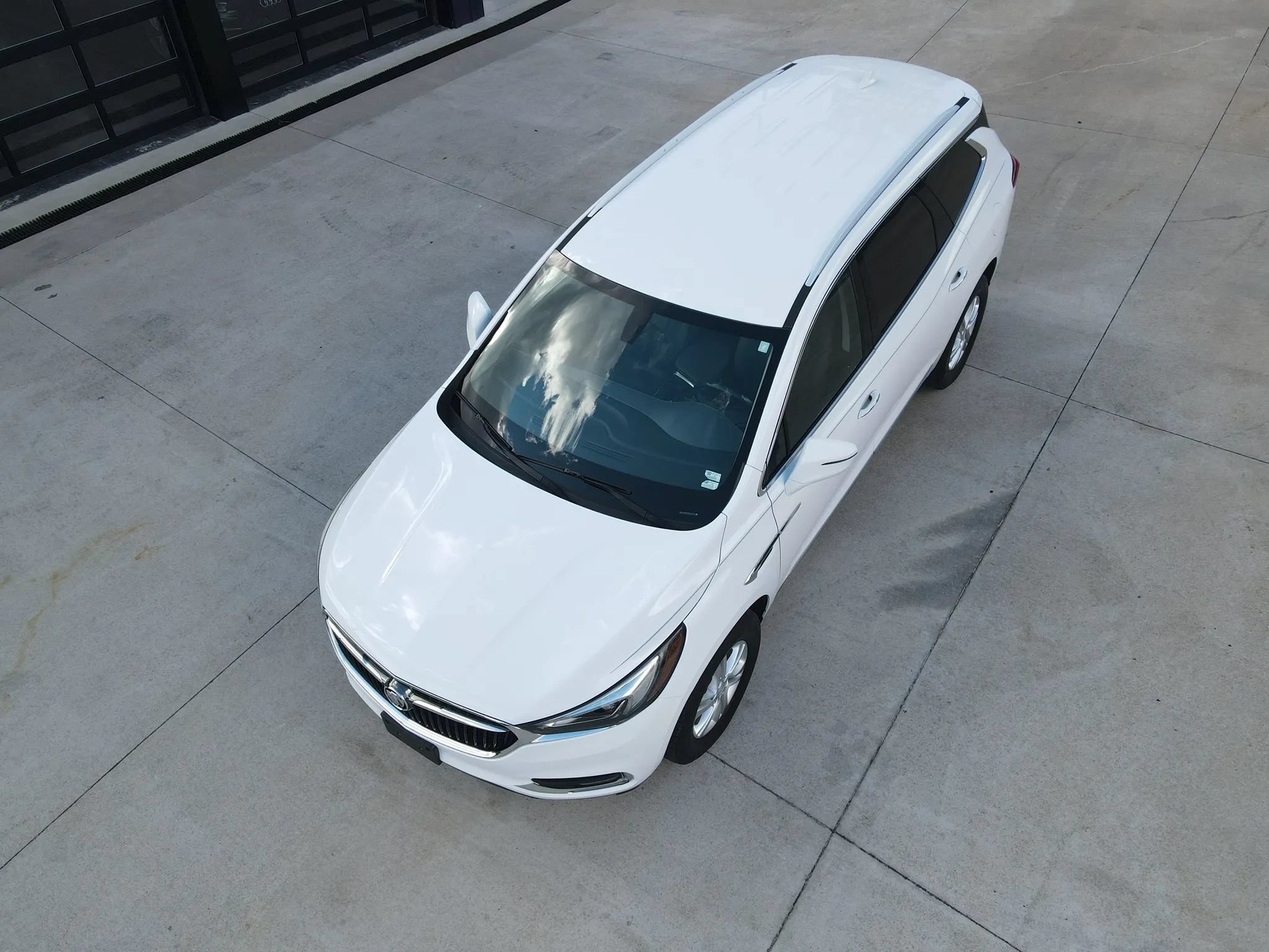 Used 2019 Buick Enclave Essence FWD image 54
