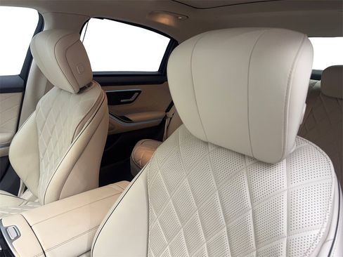 Used 2022 Mercedes-Benz S 580 4MATIC Sedan image 27