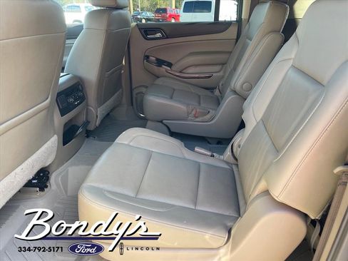 Used 2019 GMC Yukon XL SLT w/ Open Road Package image 11