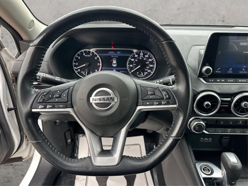 Used 2022 Nissan Sentra SV FWD image 27