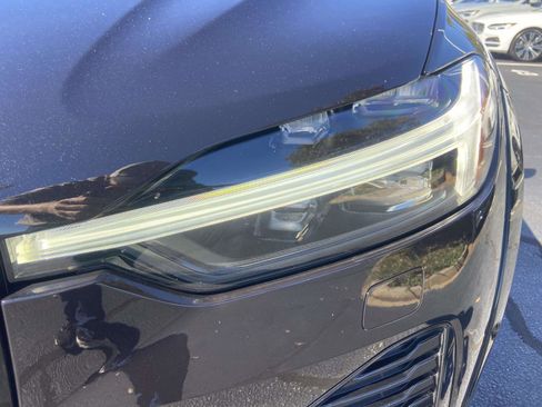 Certified 2025 Volvo XC60 T8 Polestar image 5