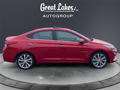 Used 2022 Hyundai Accent Limited image 6