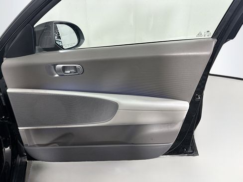 Used 2024 Hyundai Ioniq 6 SEL RWD image 32