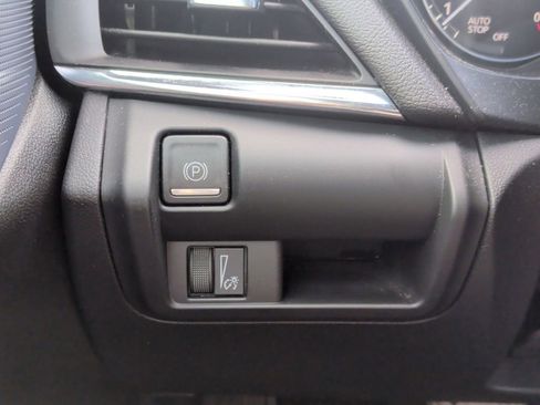 Used 2022 Cadillac CT4 Luxury w/ Sun And Sound Package AWD/4WD image 25