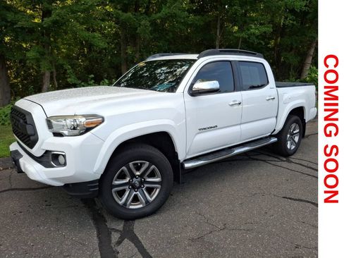 Used 2016 Toyota Tacoma Limited w/ Towing Package AWD/4WD image 1
