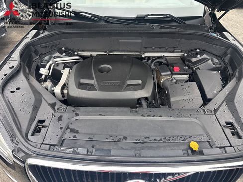 Used 2016 Volvo XC90 T6 Momentum w/ Momentum Plus Package AWD/4WD image 44