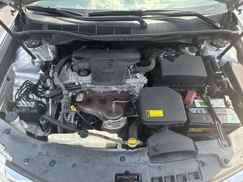 Used 2012 Toyota Camry LE image 34