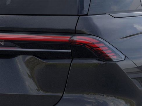 New 2026 Lincoln Nautilus Premier w/ Equipment Group 102A image 21