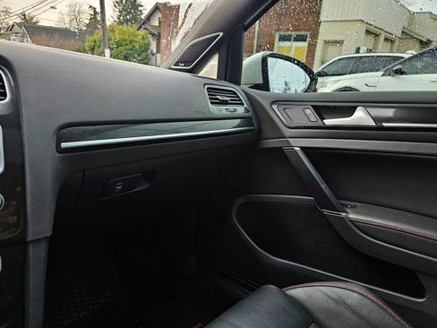 Used 2015 Volkswagen GTI Autobahn w/ Lighting Package (SEL) image 28