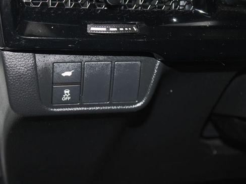 Used 2025 Honda CR-V EX-L image 10