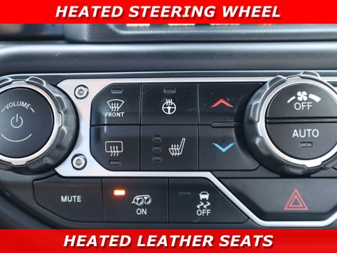 Used 2022 Jeep Wrangler Unlimited Rubicon w/ Dual Door Group (Lowers Only) AWD/4WD image 21