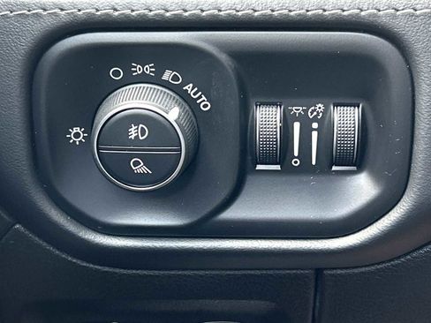 Used 2021 RAM 1500 Limited AWD/4WD image 27
