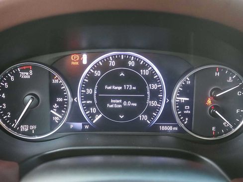 Used 2021 Buick Enclave Avenir w/ Avenir Technology Package image 22