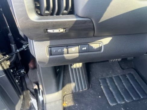 Used 2026 Nissan Pathfinder Platinum w/ Lighting Package AWD/4WD image 14