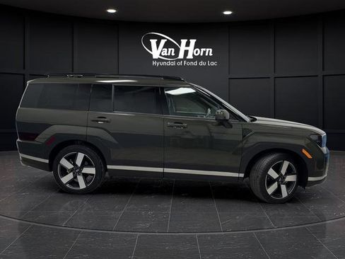 Used 2024 Hyundai Santa Fe Limited image 2
